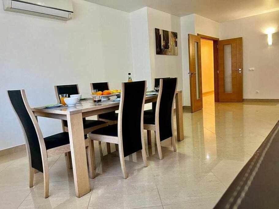 Appartamento Mar E Sol By T3 Wifi E Estacionamento Quarteira Esterno foto