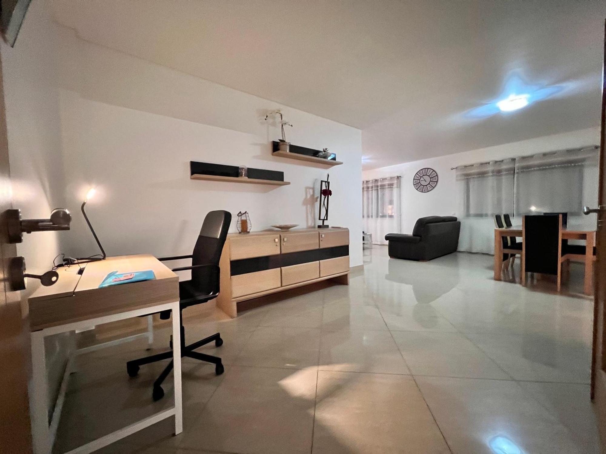 Appartamento Mar E Sol By T3 Wifi E Estacionamento Quarteira Esterno foto